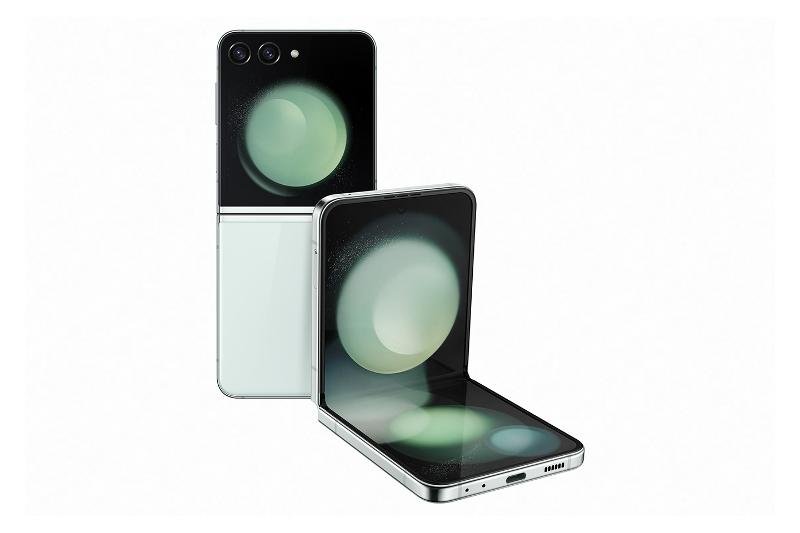 [か]さま専用♡ Galaxy Z Flip5 Samsung Galaxy Z Flip5 256GB (Unlocked) Graphite SM