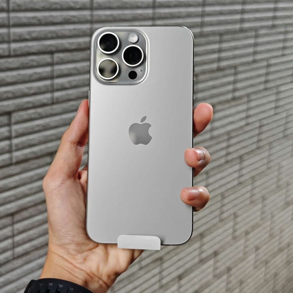 Apple iPhone 15 Pro Max Specs, Buying Guide, Pros & Cons, and Review: The Best iPhone Yet? | NextLevel LensApple iPhone 15 Pro Max Specs, Buying Guide, Pros & Cons, and Review: The Best iPhone Yet? | NextLevel Lens